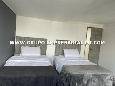 Apartamento de 4 alcobas en venta en El Poblado, Medellín, 290 m² · foto 9 de 20