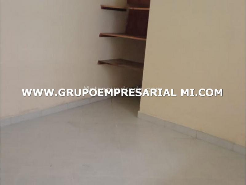 5BR Duplex House for Rent in El Salvador, Medellín - 2