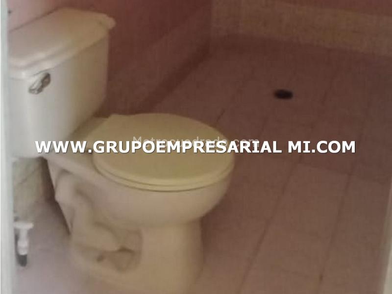 5BR Duplex House for Rent in El Salvador, Medellín - 9