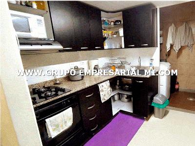 Apartamento de 3 alcobas en venta en Robledo, Medellín, 339 m² · foto 2 de 19