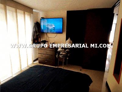 Apartamento de 3 alcobas en venta en Robledo, Medellín, 339 m² · foto 7 de 19