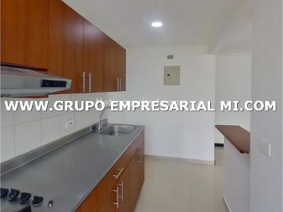 Apartamento en venta en Belen Rincon, Medellín · foto 2 de 16