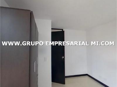 Apartamento en venta en Belen Rincon, Medellín · foto 3 de 16