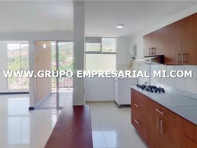 Apartamento en venta en Belen Rincon, Medellín · foto 4 de 16