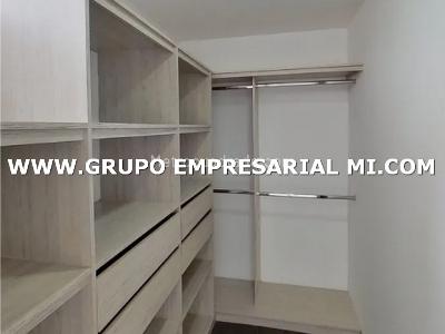 Apartamento de 3 alcobas en venta en Las Lomitas, Sabaneta, 91 m² · foto 7 de 18
