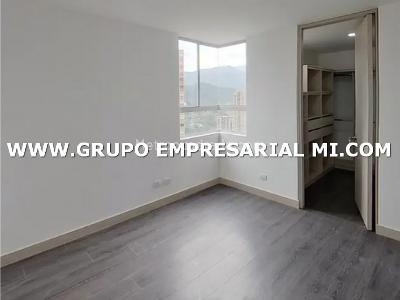 Apartamento de 3 alcobas en venta en Las Lomitas, Sabaneta, 91 m² · foto 9 de 18