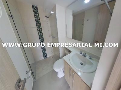 Apartamento de 3 alcobas en venta en Cabañas, Bello, 64 m² · foto 11 de 13