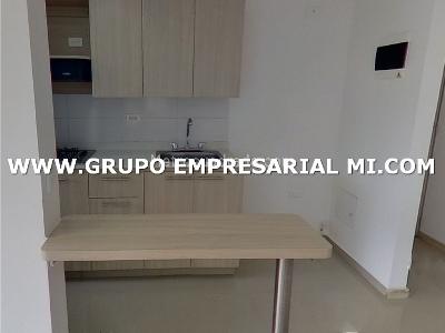 Apartamento de 3 alcobas en venta en Cabañas, Bello, 64 m² · foto 2 de 13