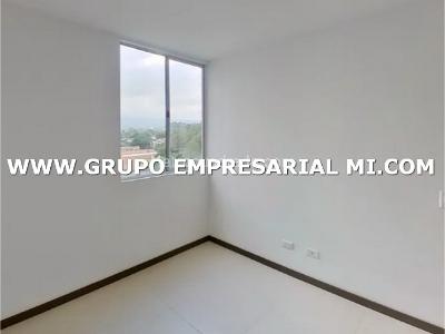 Apartamento de 3 alcobas en venta en San Cayetano, Rionegro, 77 m² · foto 10 de 15
