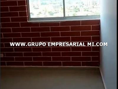 Apartamento en venta en Los Alcazares, Medellín · foto 6 de 10
