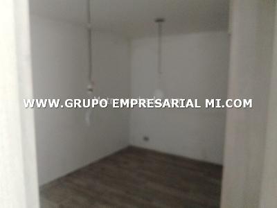 Apartamento de 3 alcobas en venta en Laureles, Medellín, 260 m² · foto 7 de 11