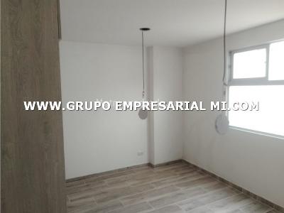 Apartamento de 3 alcobas en venta en Laureles, Medellín, 260 m² · foto 9 de 11