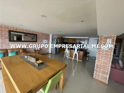 Apartamento de 4 alcobas en venta en Las Lomitas, Sabaneta, 160 m² · foto 9 de 20
