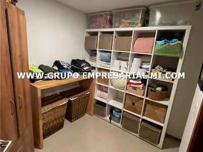 Apartamento de 4 alcobas en venta en Las Lomitas, Sabaneta, 160 m² · foto 14 de 20