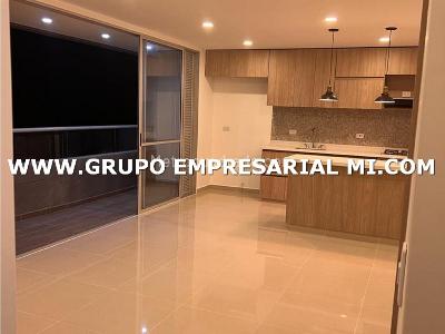 Apartamento de 2 alcobas en venta en Itagui, Itagüí, 73 m² · foto 4 de 20
