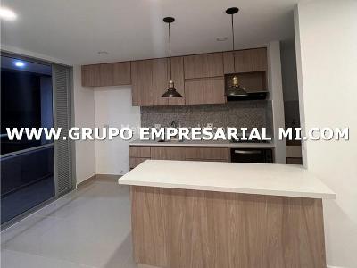 Apartamento de 2 alcobas en venta en Itagui, Itagüí, 73 m² · foto 10 de 20