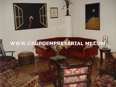 Casa de 5 alcobas en venta en Prado Centro, Medellín, 350 m² · foto 3 de 20