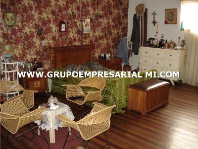 Casa de 5 alcobas en venta en Prado Centro, Medellín, 350 m² · foto 10 de 20