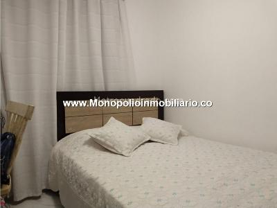 Apartamento de 3 alcobas en arriendo en Loma Del Indio, Medellín, 70 m² · foto 10 de 20