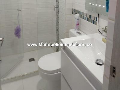 Apartamento de 3 alcobas en arriendo en Loma Del Indio, Medellín, 70 m² · foto 17 de 20