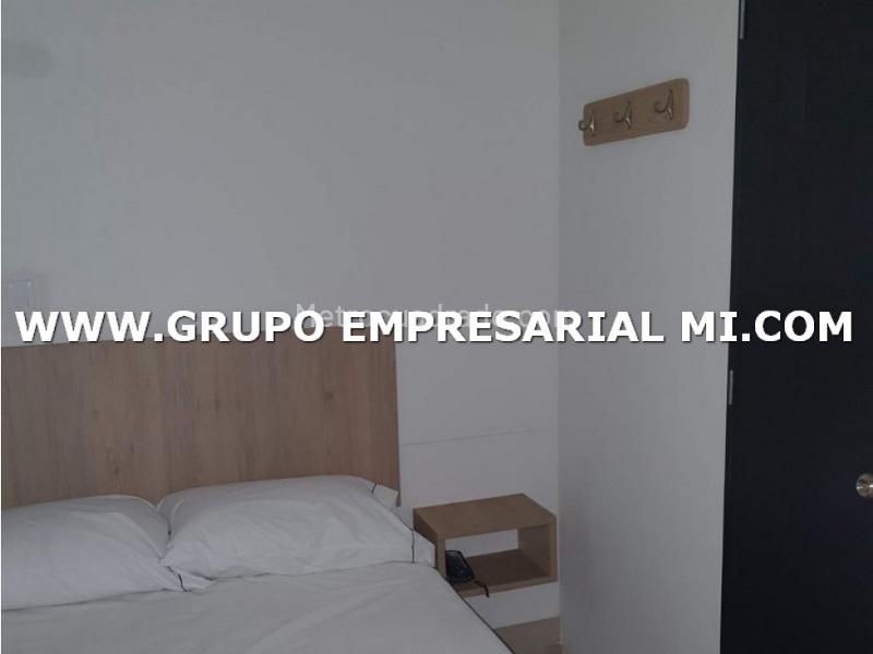 Casa Comercial de 5 Alcobas en Boston - 2