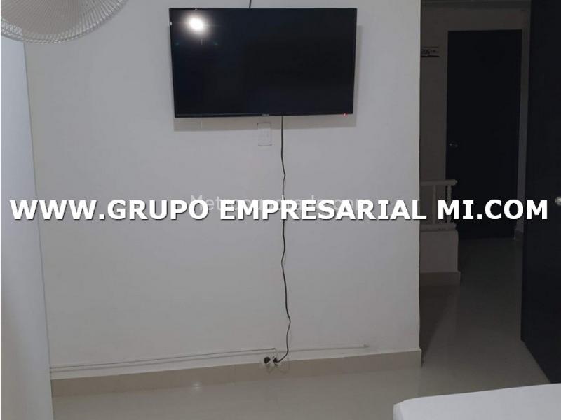 Casa Comercial de 5 Alcobas en Boston - 5