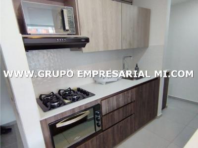 Apartamento de 3 alcobas en arriendo en El Poblado, Medellín, 80 m² · foto 3 de 20
