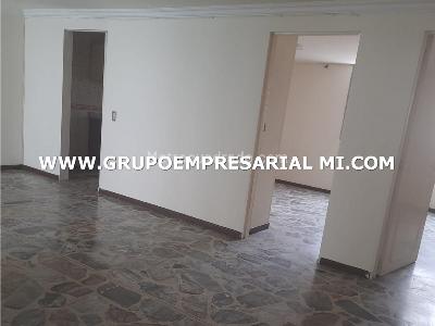 Apartamento en venta en Calasanz, Medellín · foto 3 de 10