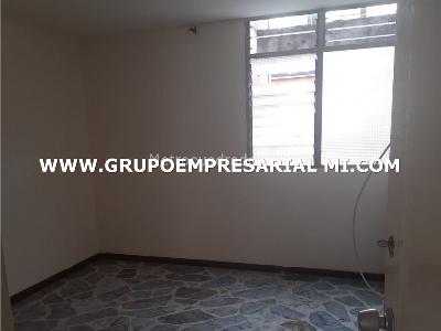 Apartamento en venta en Calasanz, Medellín · foto 7 de 10