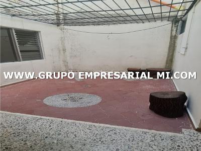 Apartamento en venta en Villa Hermosa, Medellín · foto 11 de 13