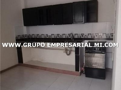Apartamento en venta en Villa Hermosa, Medellín · foto 2 de 13