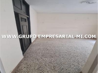 Apartamento en venta en Villa Hermosa, Medellín · foto 7 de 13