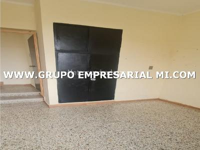 Apartamento en venta en Villa Hermosa, Medellín · foto 9 de 13