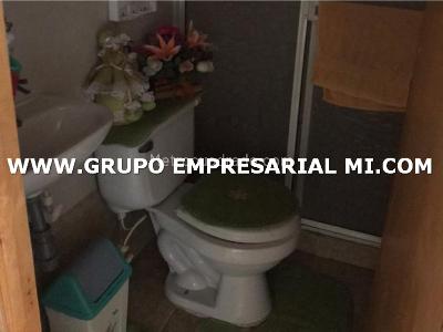 Casa de 5 alcobas en venta en La Doctora, Sabaneta, 74 m² · foto 13 de 20