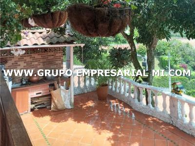 Casa de 5 alcobas en venta en La Doctora, Sabaneta, 74 m² · foto 15 de 20