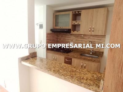 Apartamento de 3 alcobas en venta en San Jose, Sabaneta, 59 m² · foto 5 de 20