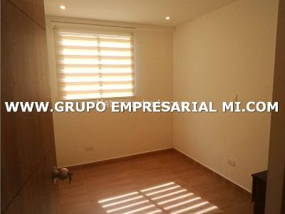 Apartamento de 3 alcobas en venta en San Jose, Sabaneta, 59 m² · foto 14 de 20