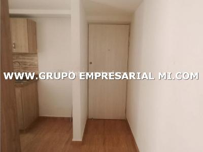 Apartamento de 3 alcobas en venta en San Jose, Sabaneta, 59 m² · foto 17 de 20