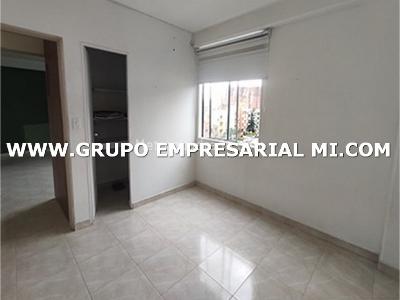 Apartamento en venta en Calasanz, Medellín · foto 4 de 24