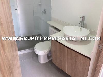 Apartamento de 2 alcobas en venta en Las Lomitas, Sabaneta, 60 m² · foto 6 de 8