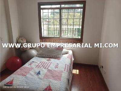 Casa de 3 alcobas en venta en La Doctora, Sabaneta, 217 m² · foto 8 de 16