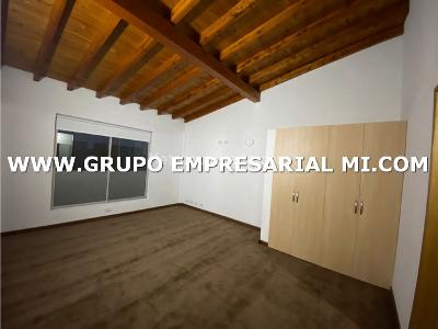 Casa de 4 alcobas en venta en Llanogrande, Rionegro, 1550 m² · foto 7 de 20