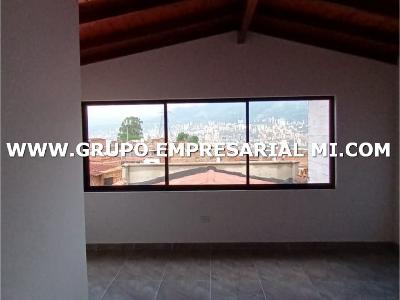 Casa en venta en Calatrava, Itagüí · foto 8 de 17