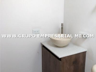 Casa en venta en Calatrava, Itagüí · foto 14 de 17