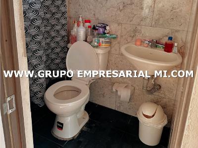 Casa de 5 alcobas en venta en San Antonio, Medellín, 100 m² · foto 20 de 20