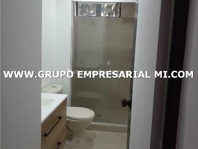 Casa de 4 alcobas en venta en El Dorado, Envigado, 192 m² · foto 14 de 20