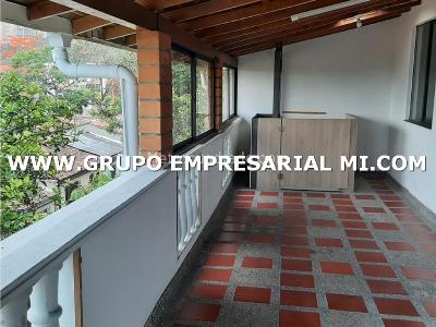 Casa de 4 alcobas en venta en El Dorado, Envigado, 192 m² · foto 17 de 20