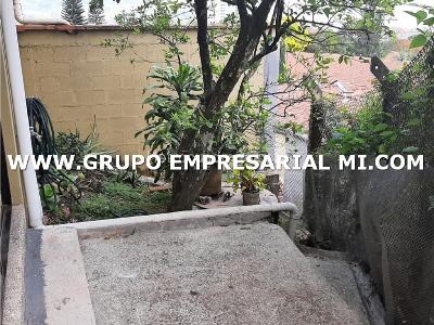 Casa de 4 alcobas en venta en El Dorado, Envigado, 192 m² · foto 19 de 20