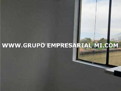 Casa de 4 alcobas en venta en El Dorado, Envigado, 192 m² · foto 8 de 20