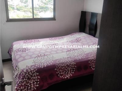 Apartamento de 3 alcobas en venta en Niquia, Bello, 80 m² · foto 7 de 13